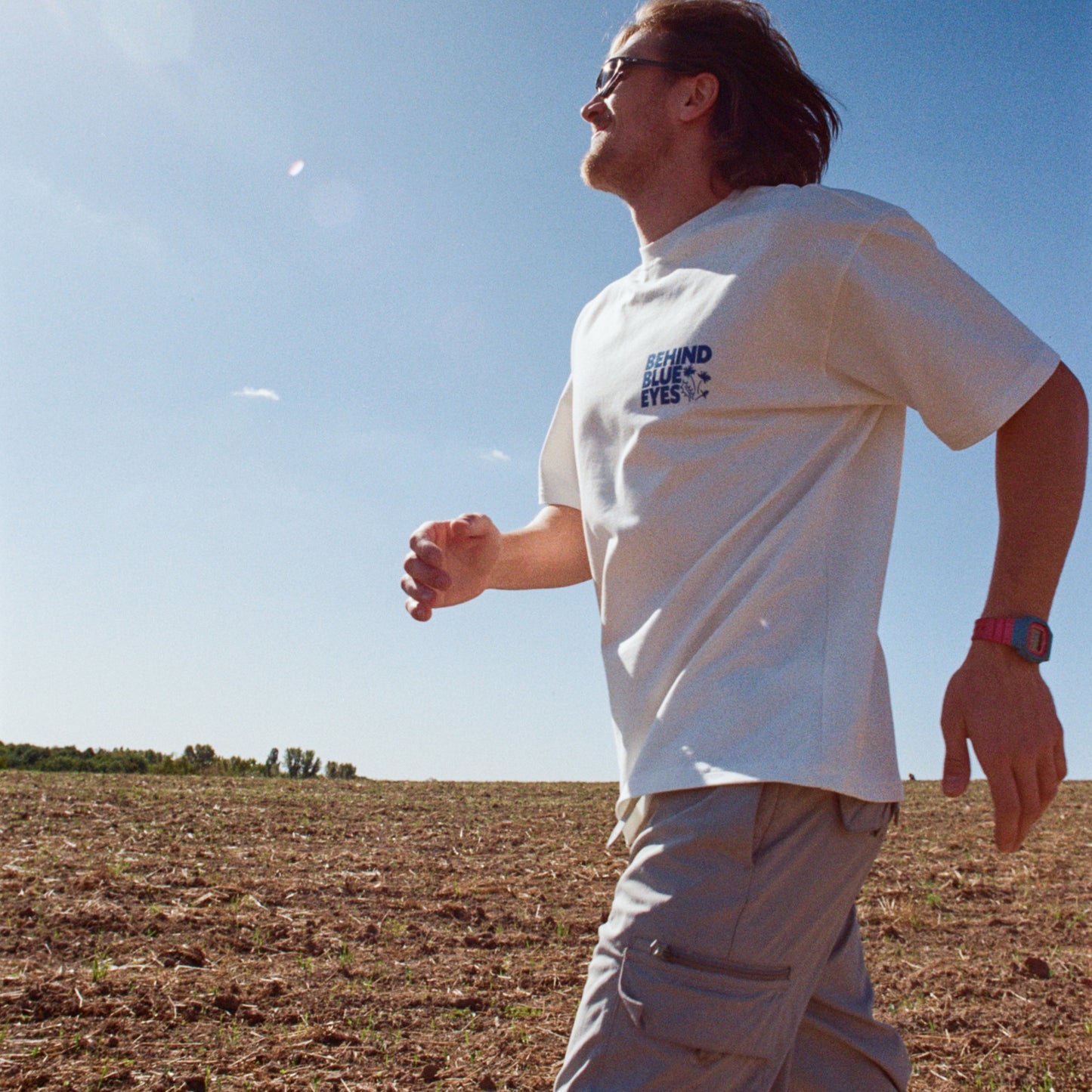 Футболка Біхайндік